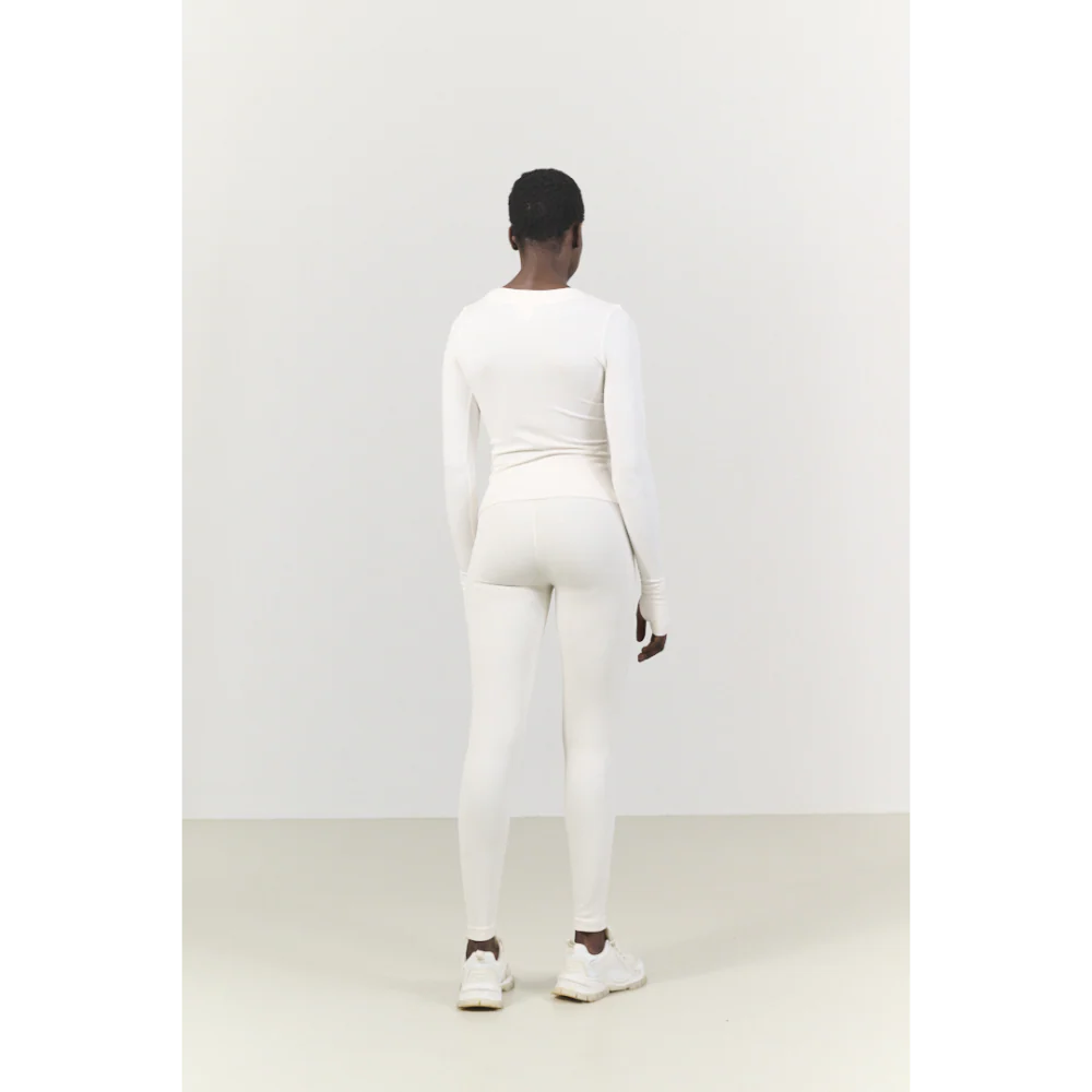 MAIA MICROMODAL SOFT RIB LONGSLEEVE - OFF WHITE - Image 3
