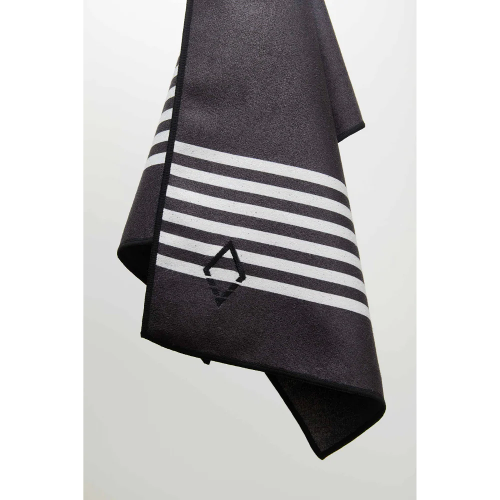 MINI TOWEL - POOLSIDE BLACK - Image 2