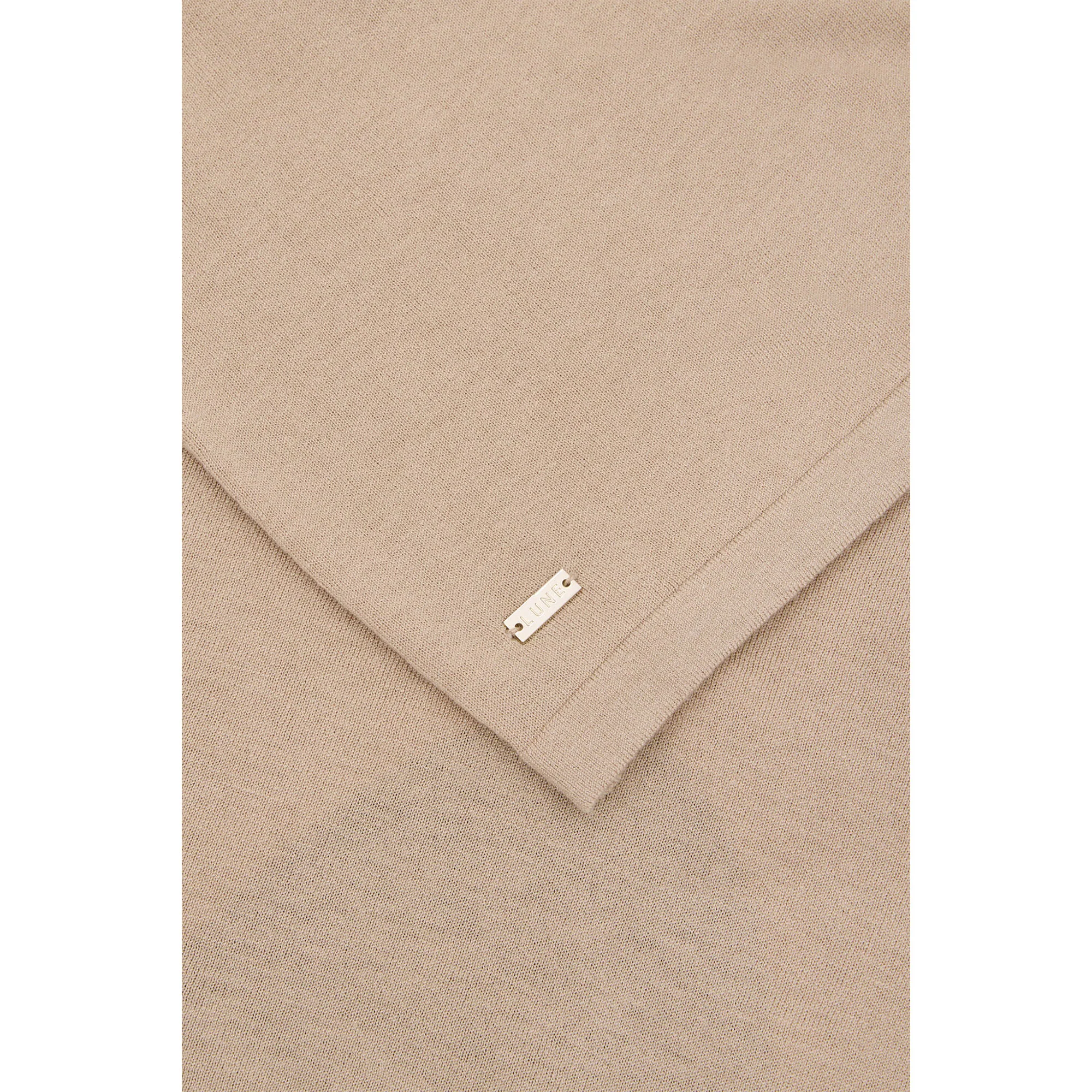 NALA SILK SOFT TEE - BEIGE - Image 4
